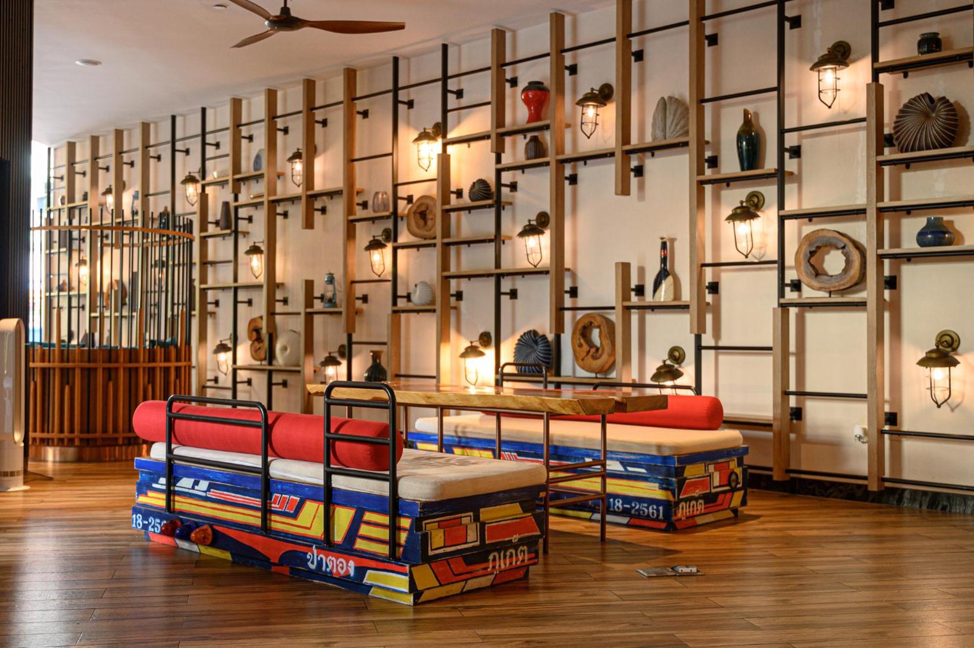 Hotel Indigo Phuket Patong By Ihg מראה חיצוני תמונה The interior of the hotel